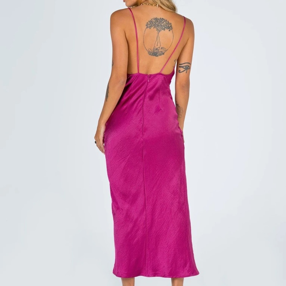 Princess Polly Lioness Walk the Line Maxi Dress Magenta - Picture 3 of 7